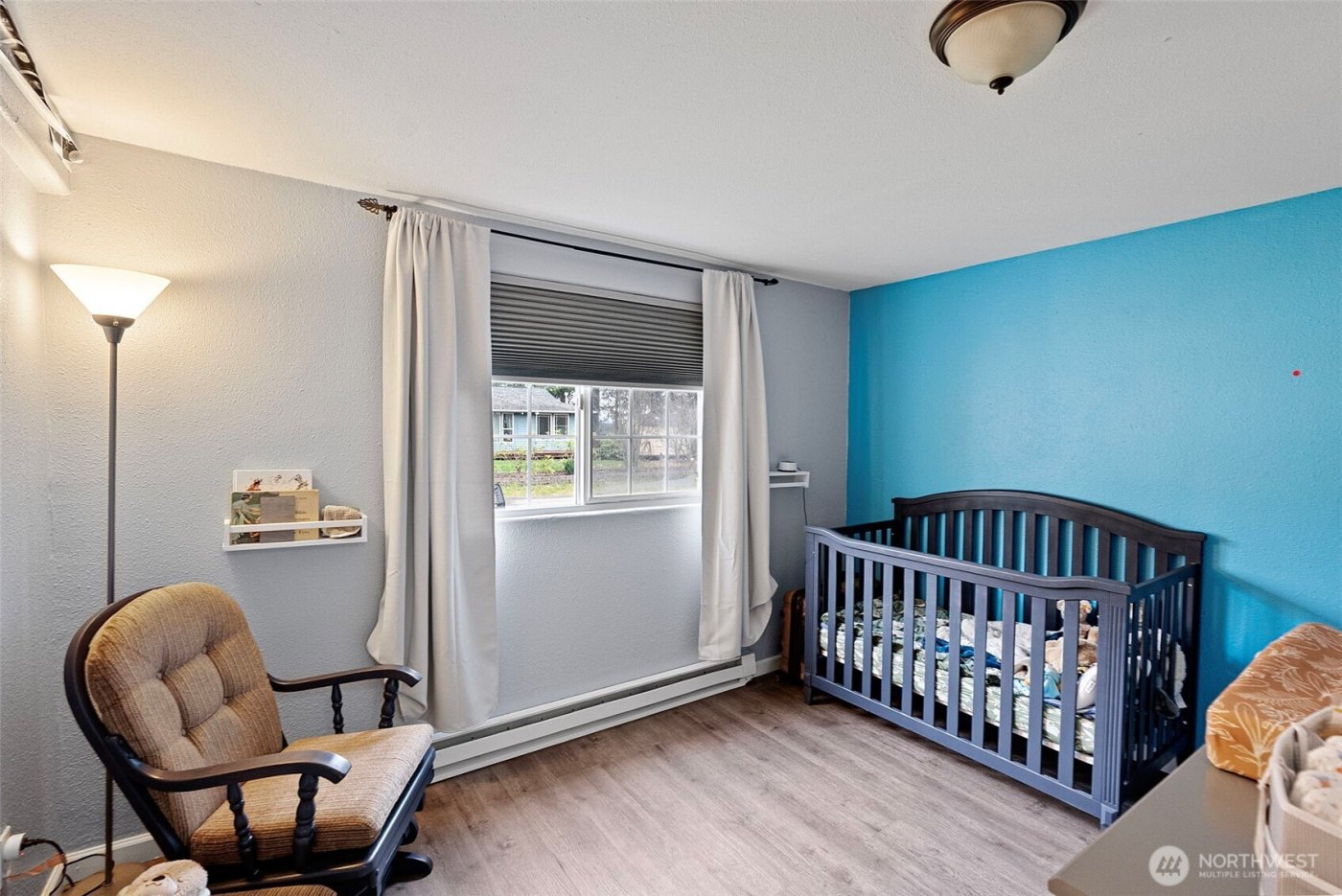 1325 Carr Boulevard , Bremerton, WA 98312