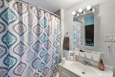 1325 Carr Boulevard , Bremerton, WA 98312 - Photo 10