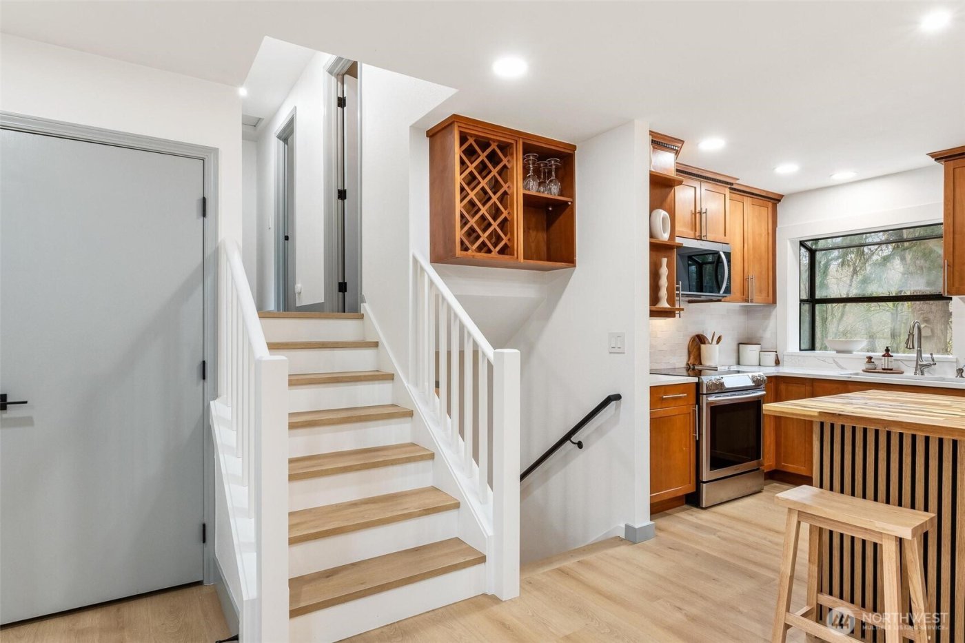 6714 161st Street NW, Stanwood, WA 98292-5636