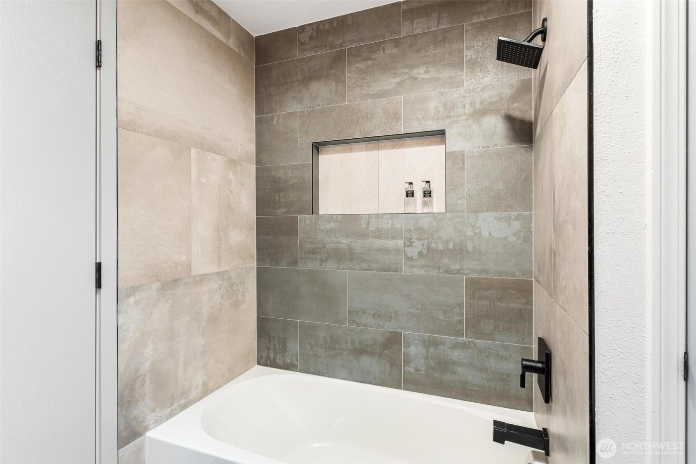 6714 161st Street NW, Stanwood, WA 98292-5636