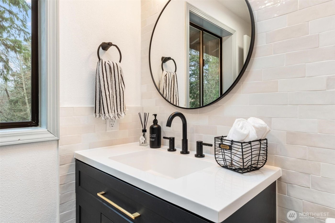 6714 161st Street NW, Stanwood, WA 98292-5636