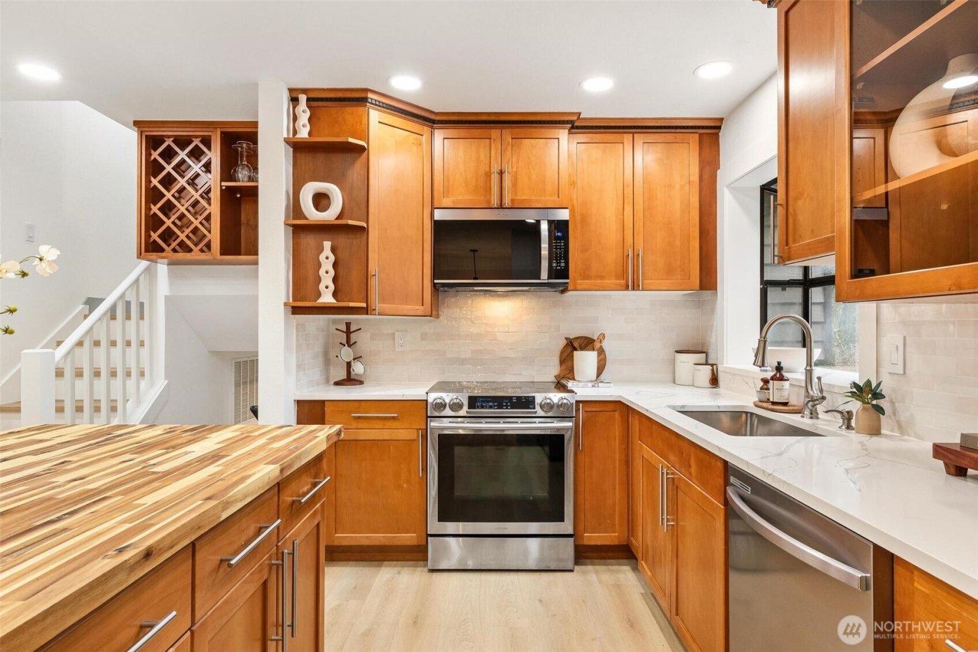 6714 161st Street NW, Stanwood, WA 98292-5636