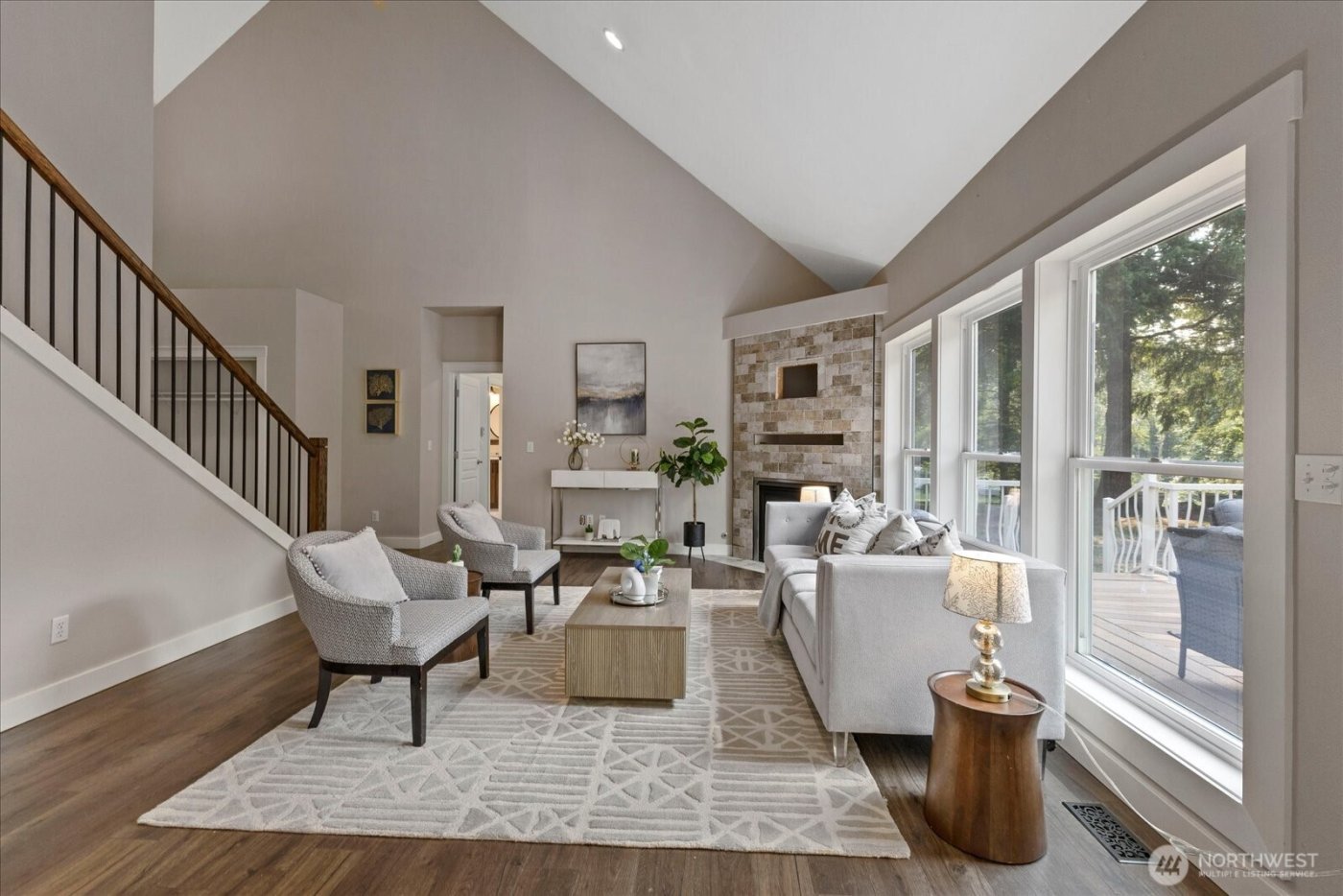 22005 260th Avenue SE, Maple Valley, WA 98038