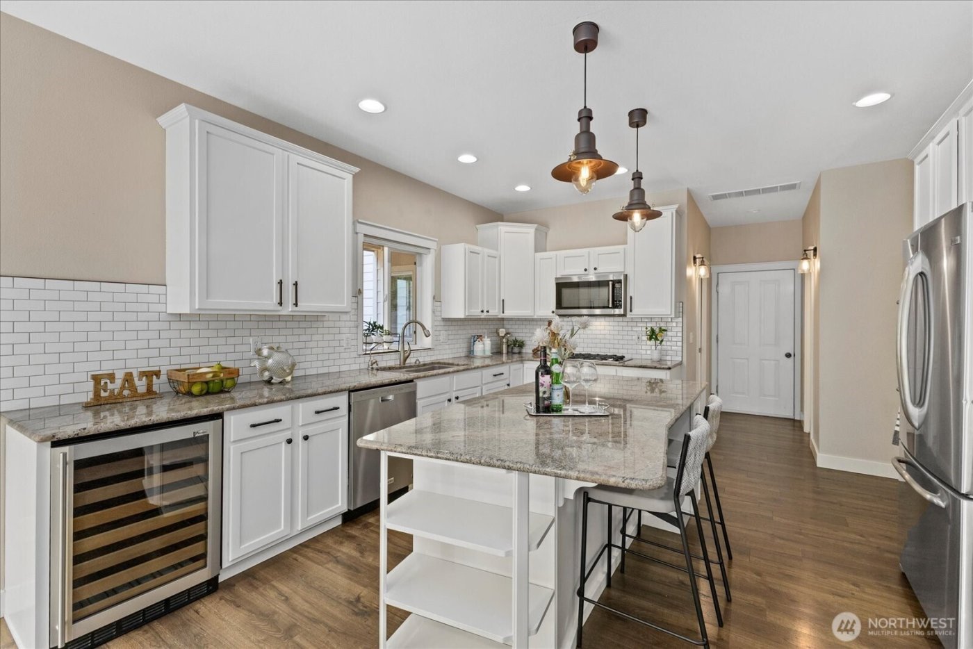 22005 260th Avenue SE, Maple Valley, WA 98038