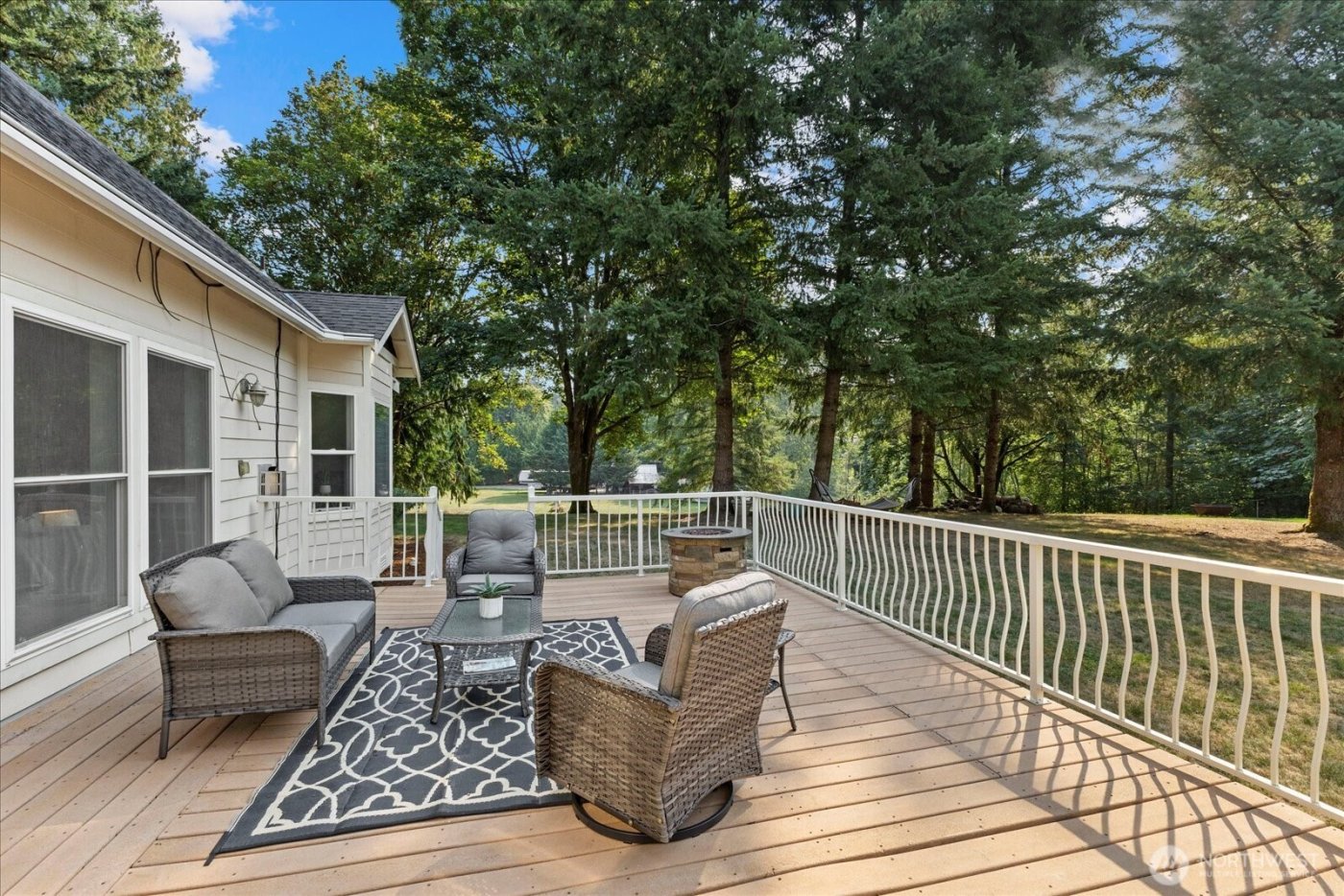 22005 260th Avenue SE, Maple Valley, WA 98038