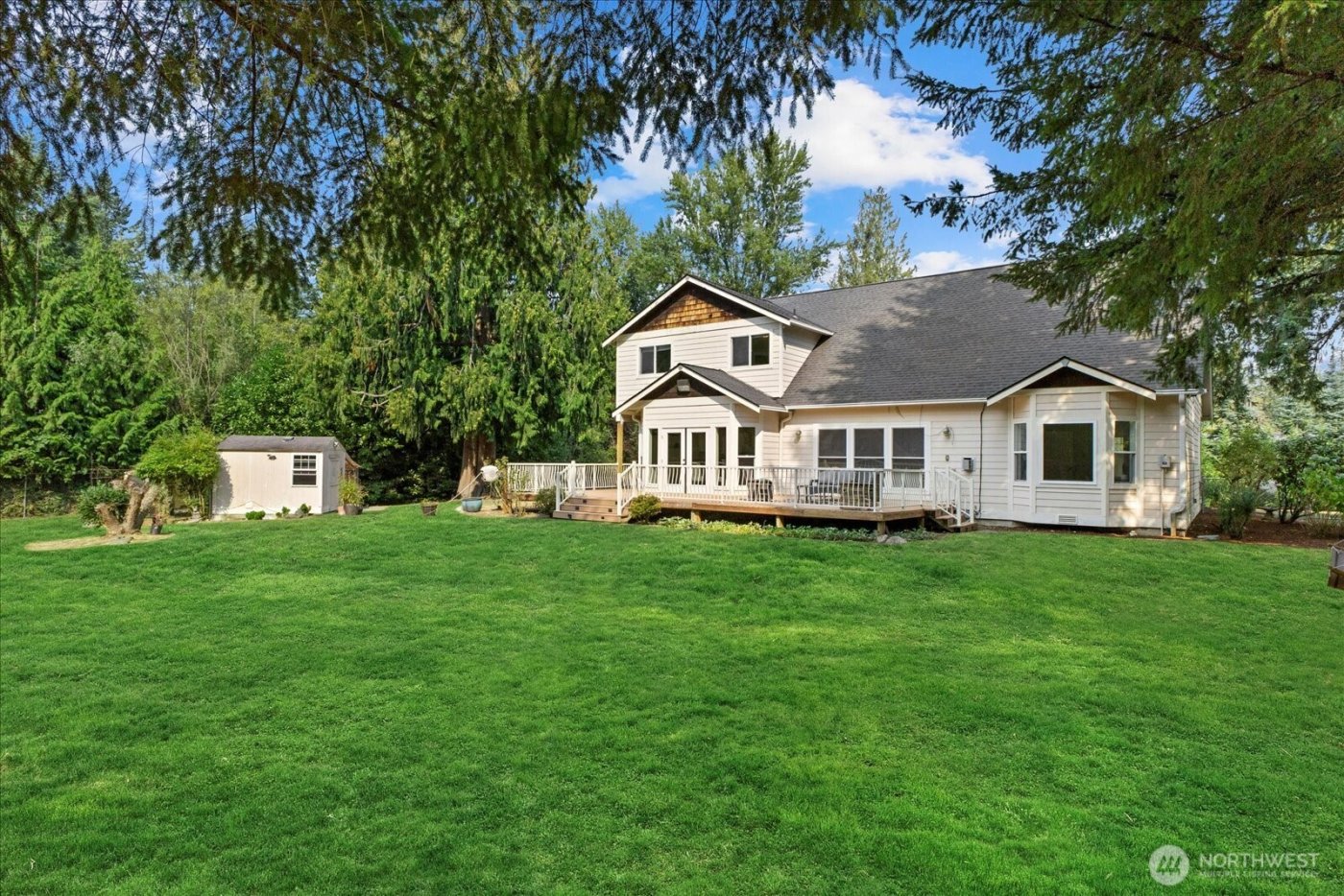 22005 260th Avenue SE, Maple Valley, WA 98038