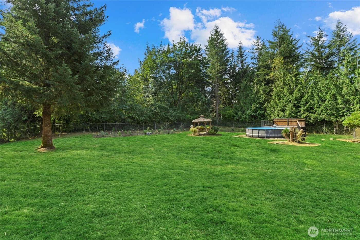 22005 260th Avenue SE, Maple Valley, WA 98038