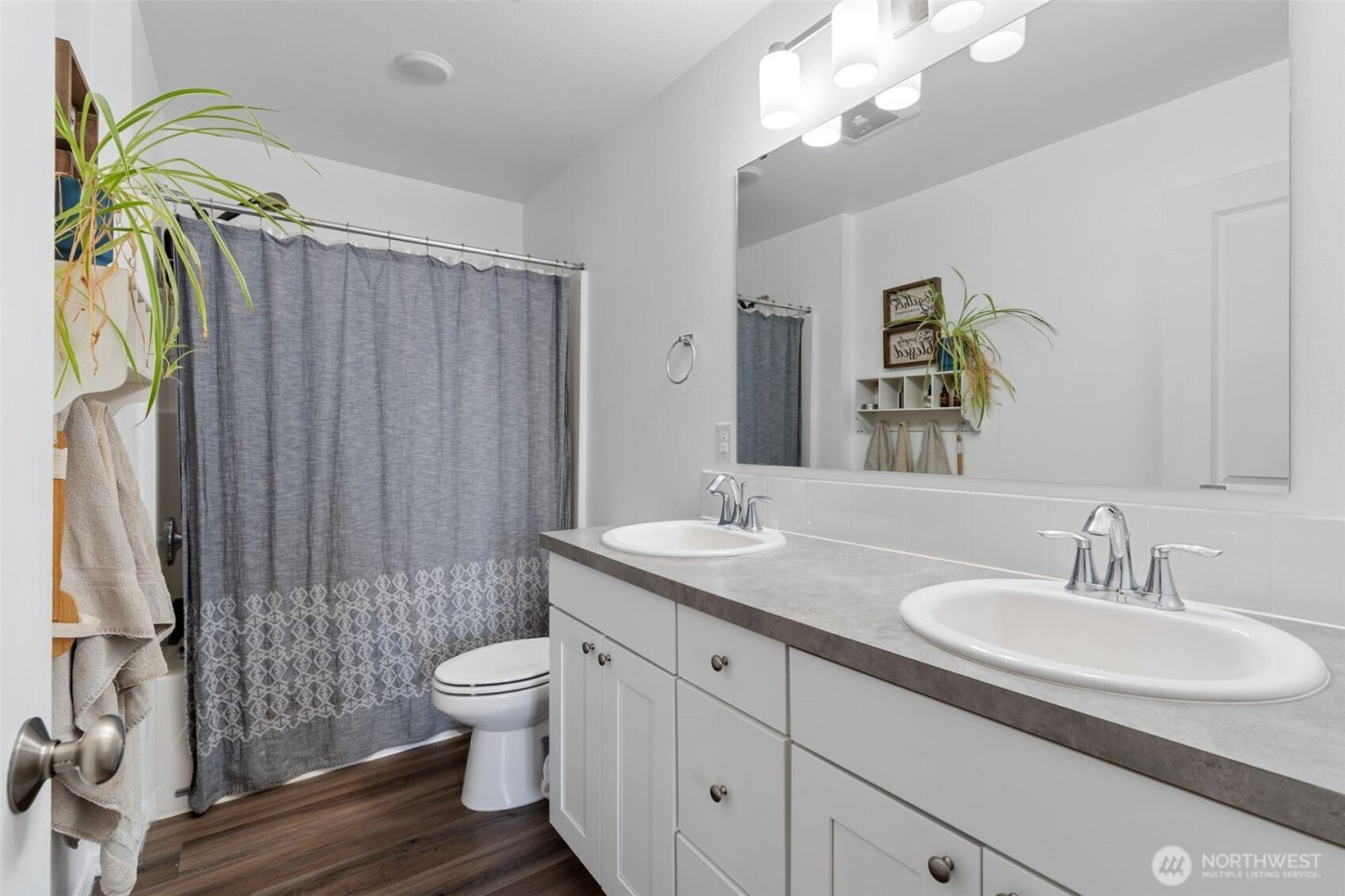 105 Johnson Road , Winlock, WA 98596