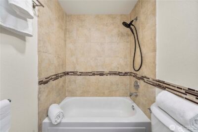 4831 Fauntleroy Way SW #401, Seattle, WA 98116 - Photo 17