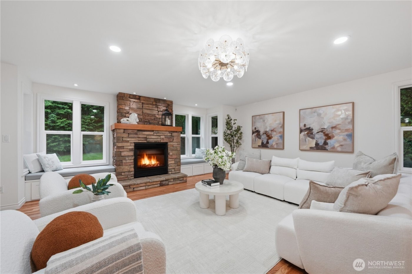 23345 NE 24th Place , Sammamish, WA 98074