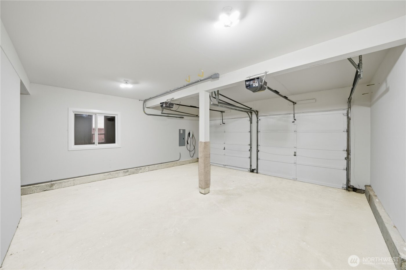 23345 NE 24th Place , Sammamish, WA 98074