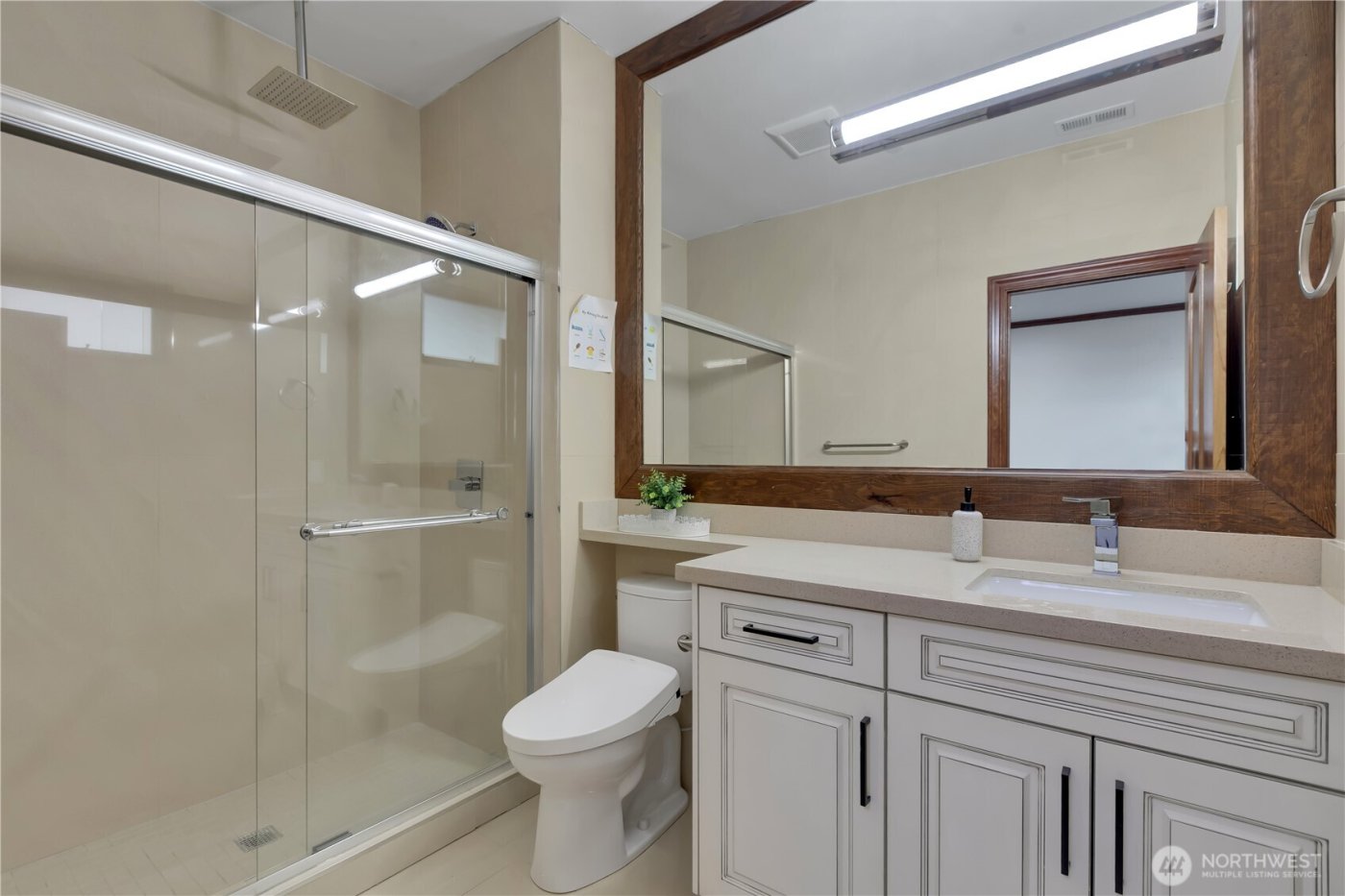 11732 SE 269th Place , Kent, WA 98030