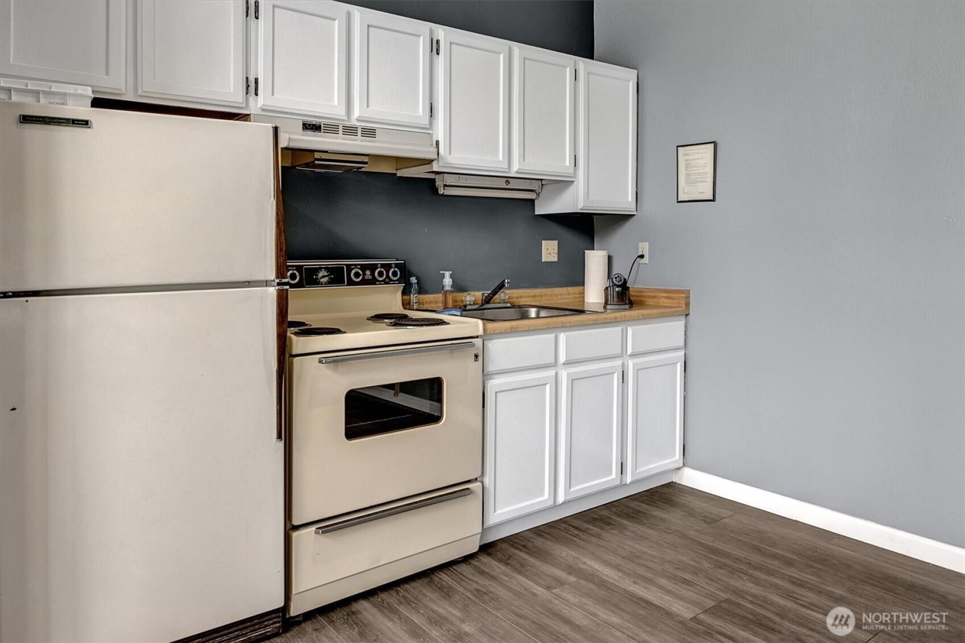 1220 SW 132nd Lane #523, Burien, WA 98146