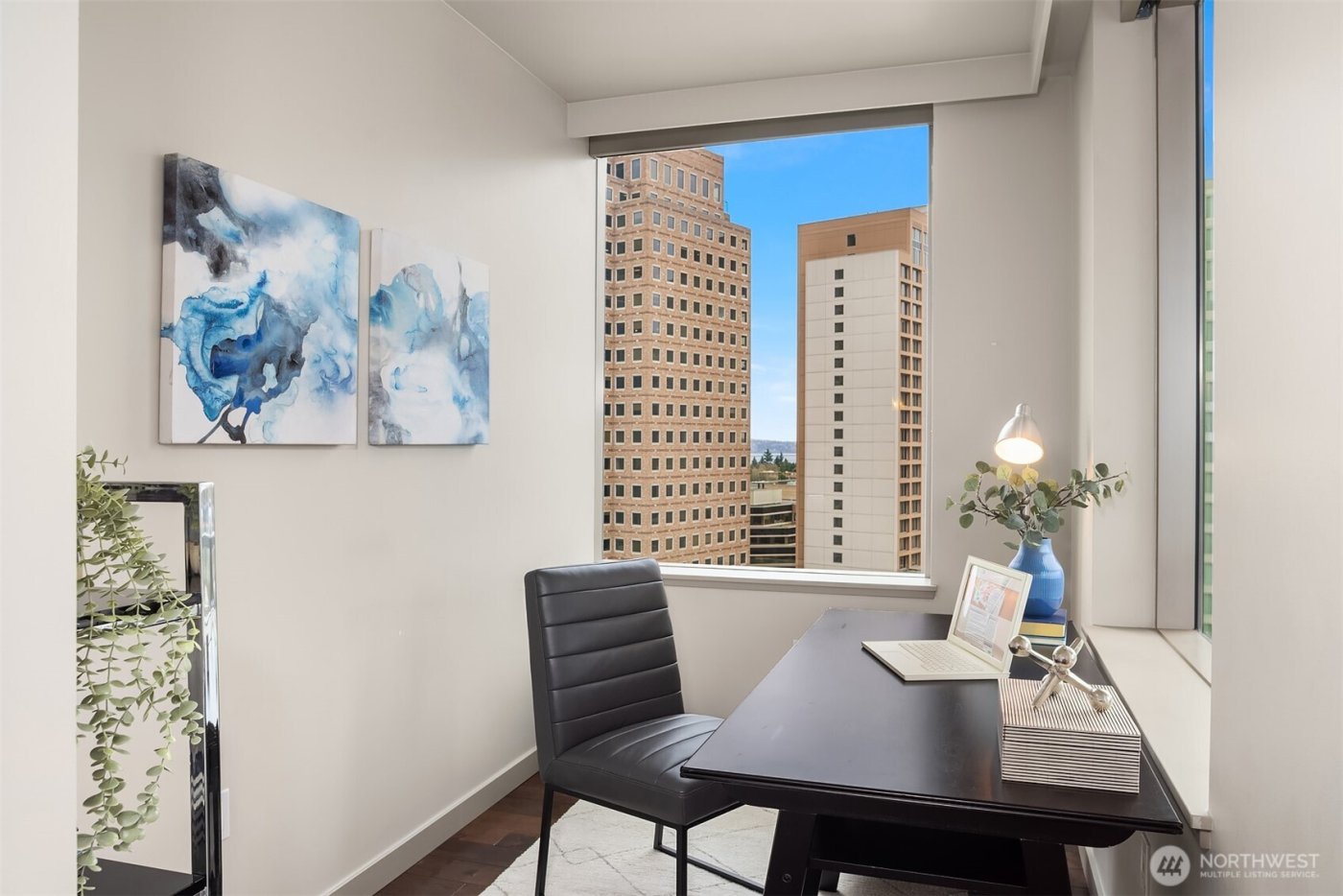 10610 NE 9th Place #1605, Bellevue, WA 98004