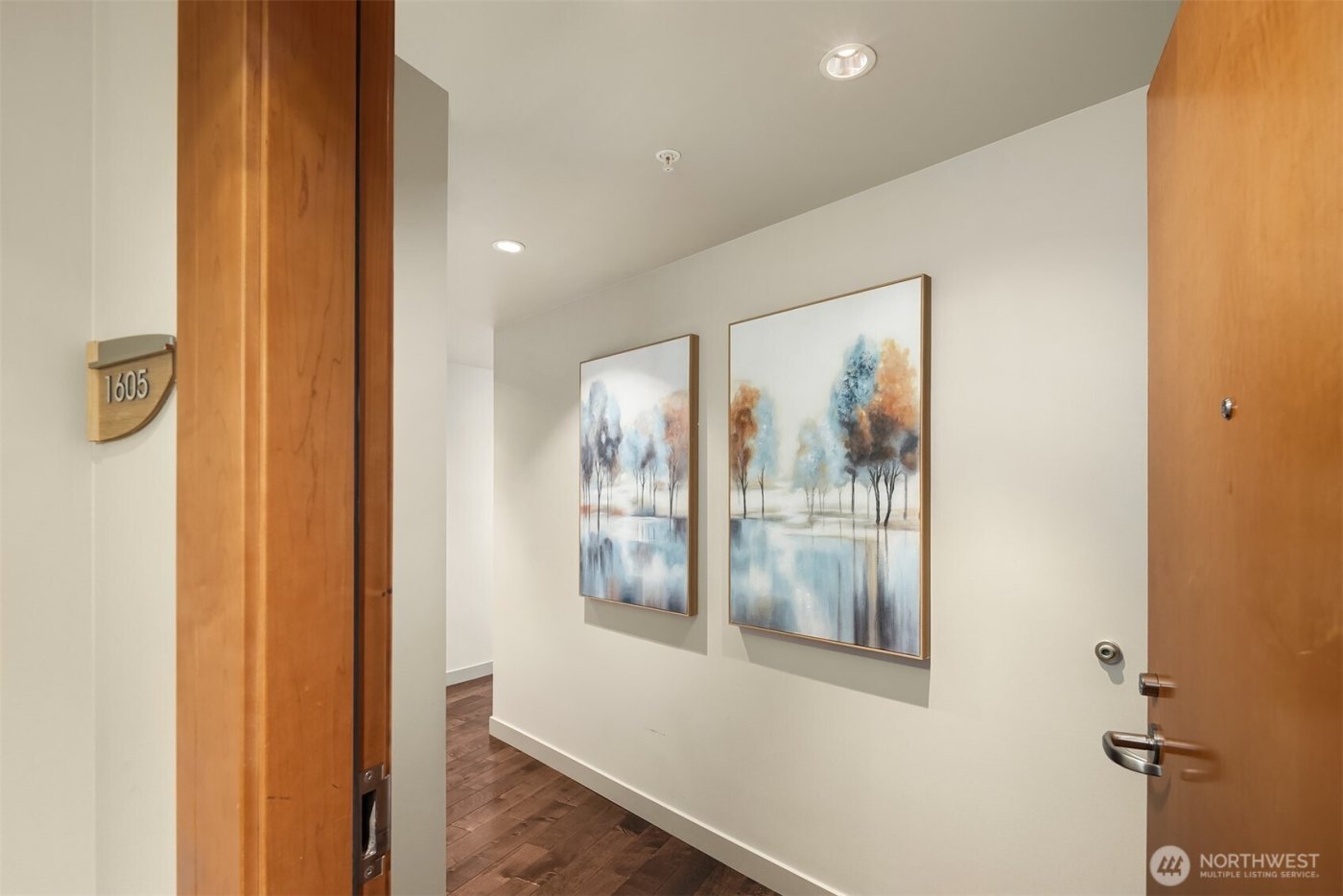 10610 NE 9th Place #1605, Bellevue, WA 98004