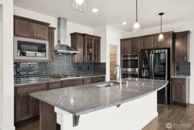 18711 135th Street E, Bonney Lake, WA 98391 - Photo 4