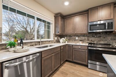 3221 SW Holly Street , Seattle, WA 98126 - Photo 12