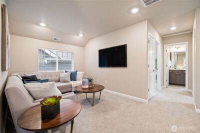 3221 SW Holly Street , Seattle, WA 98126 - Photo 32