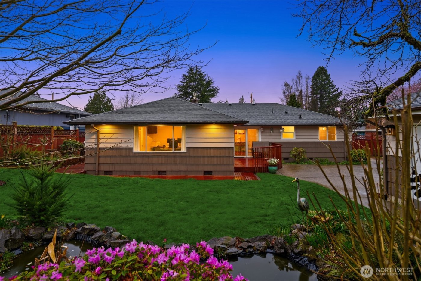 16534 4th Avenue S, Burien, WA 98148