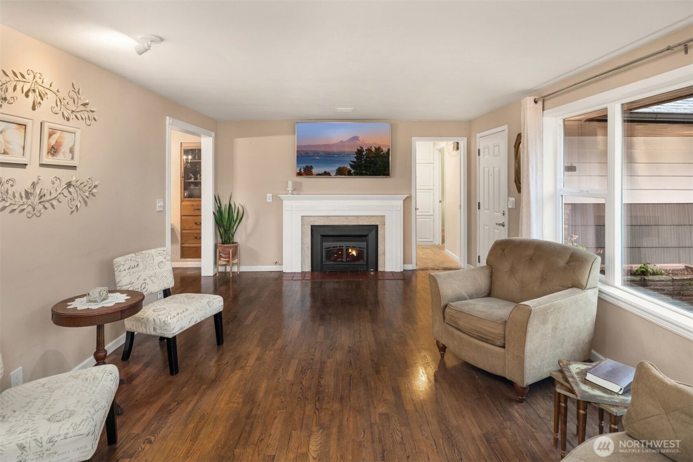 16534 4th Avenue S, Burien, WA 98148