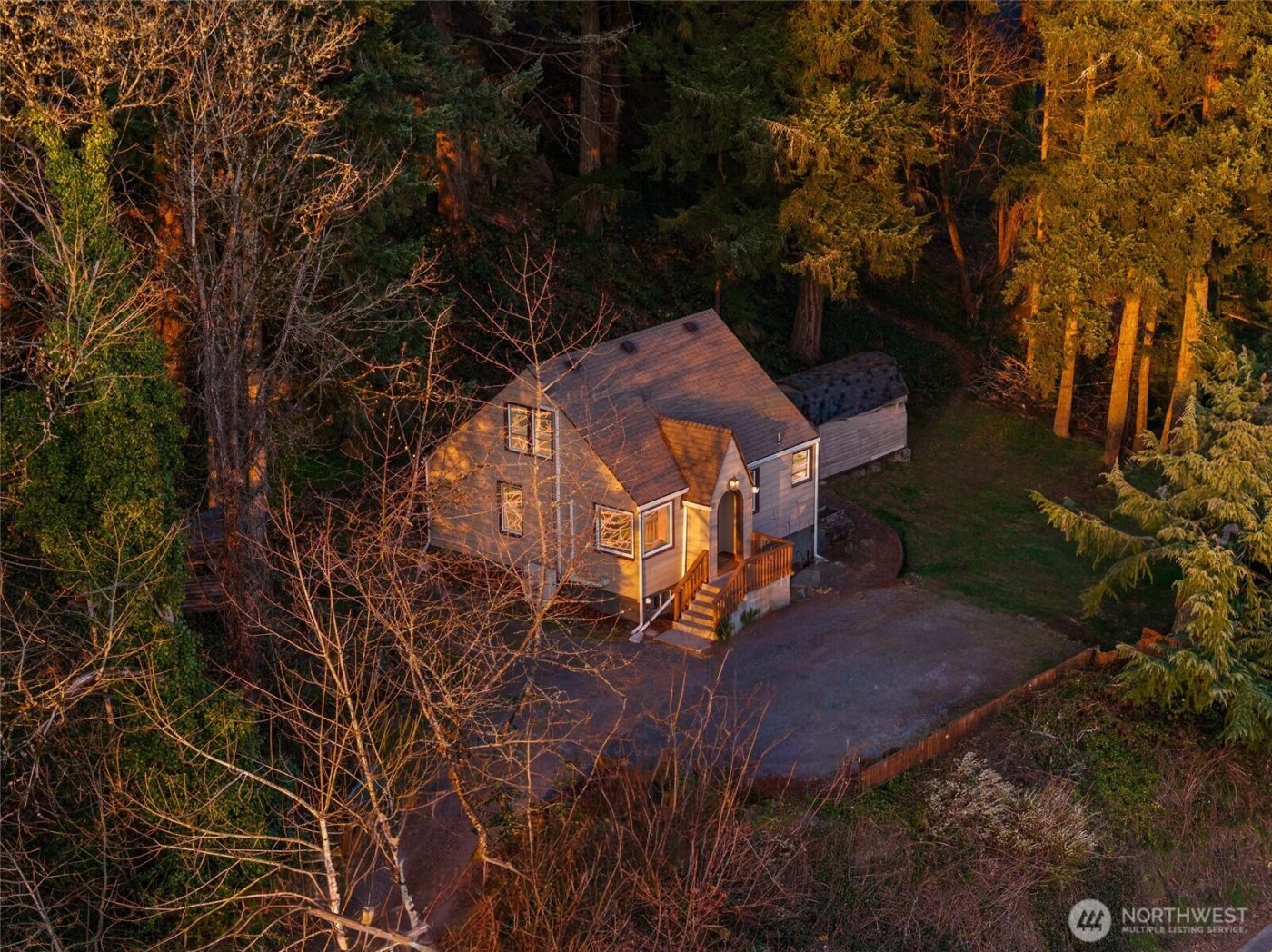 2183 NE 3rd Avenue , Camas, WA 98607