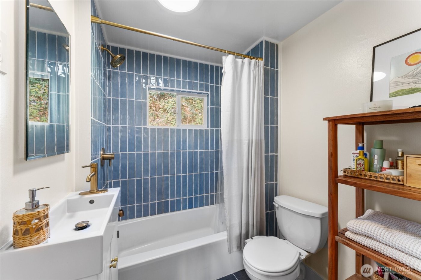 2183 NE 3rd Avenue , Camas, WA 98607