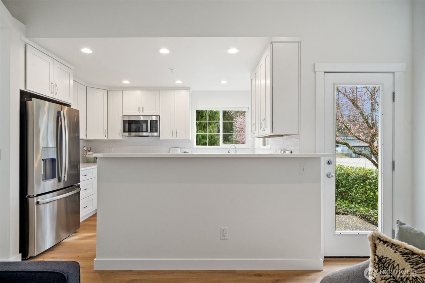 8315 NE 140th Street , Kirkland, WA 98034