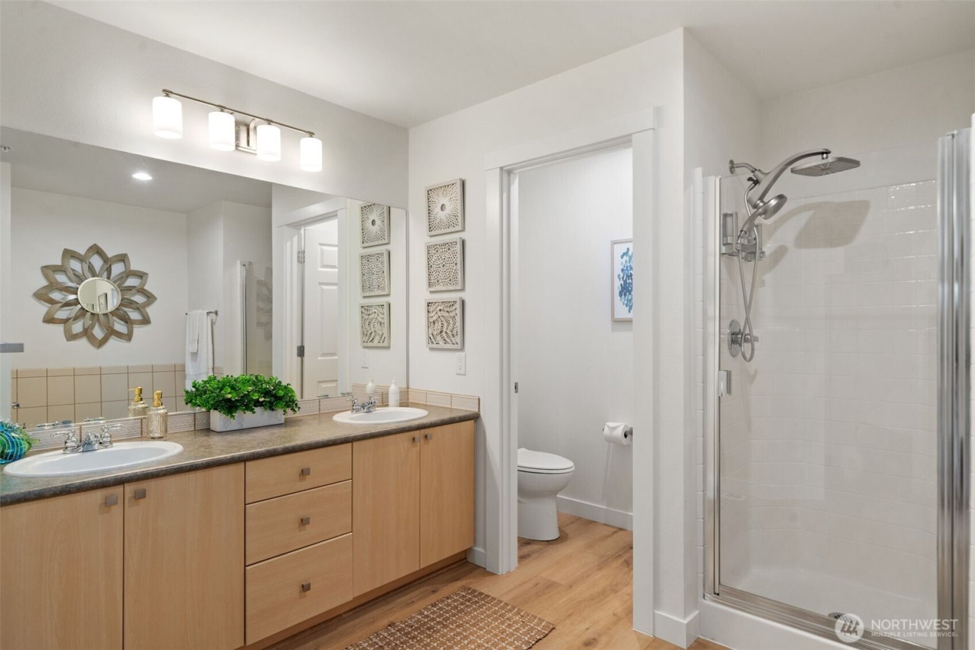 8315 NE 140th Street , Kirkland, WA 98034