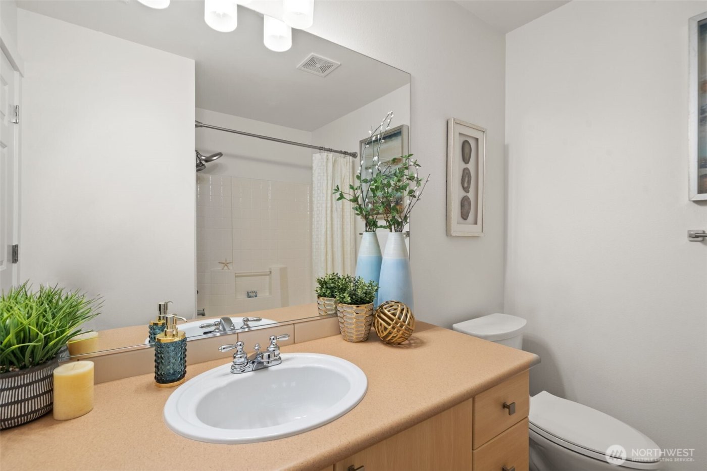 8315 NE 140th Street , Kirkland, WA 98034