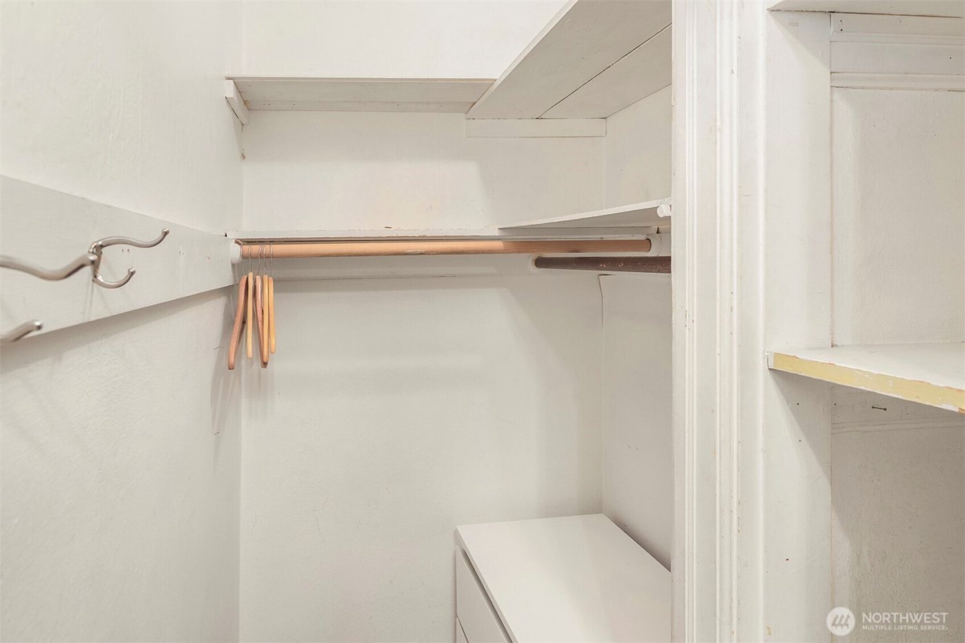 408 Bellevue Ave E #306, Seattle, WA 98102