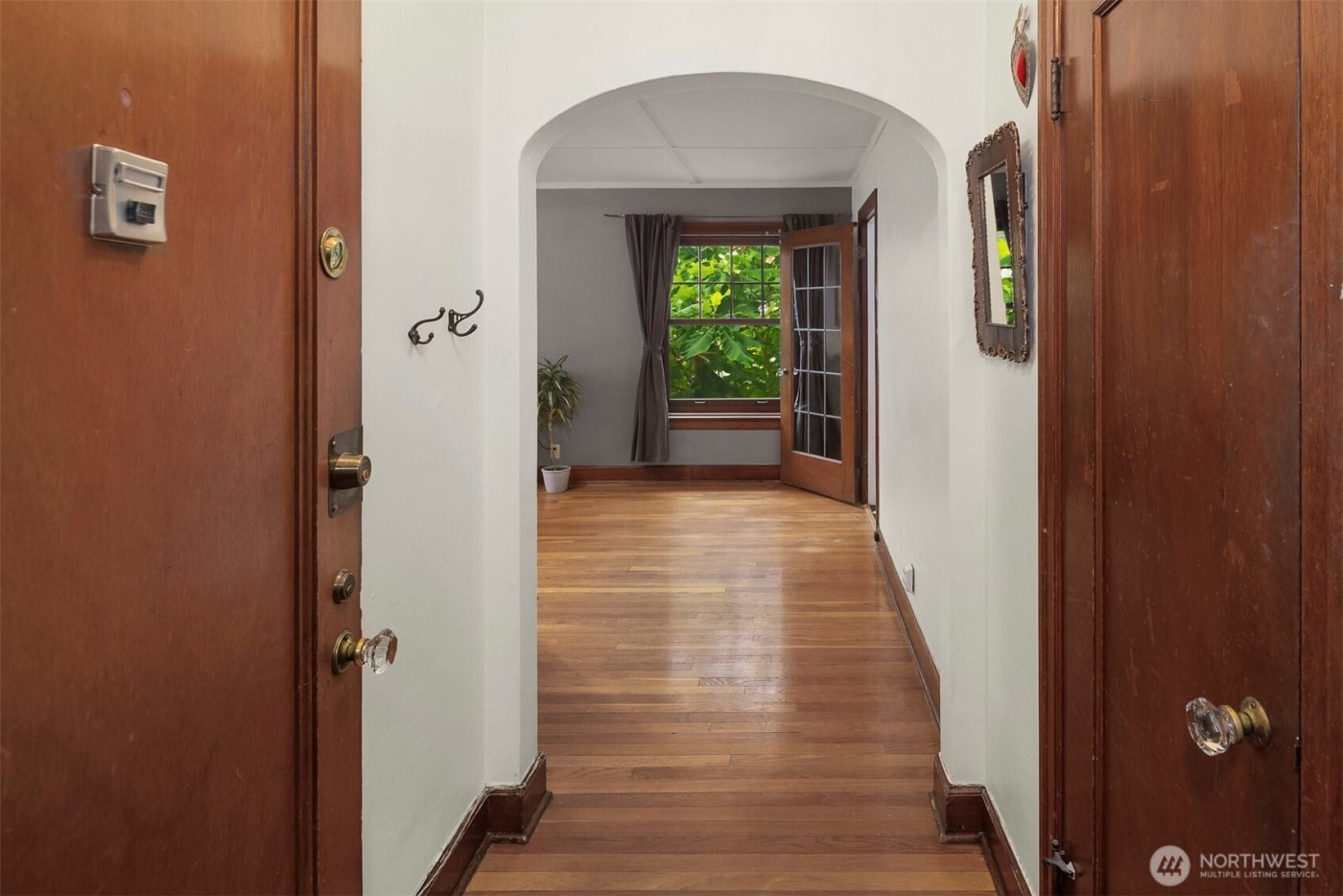 408 Bellevue Ave E #306, Seattle, WA 98102