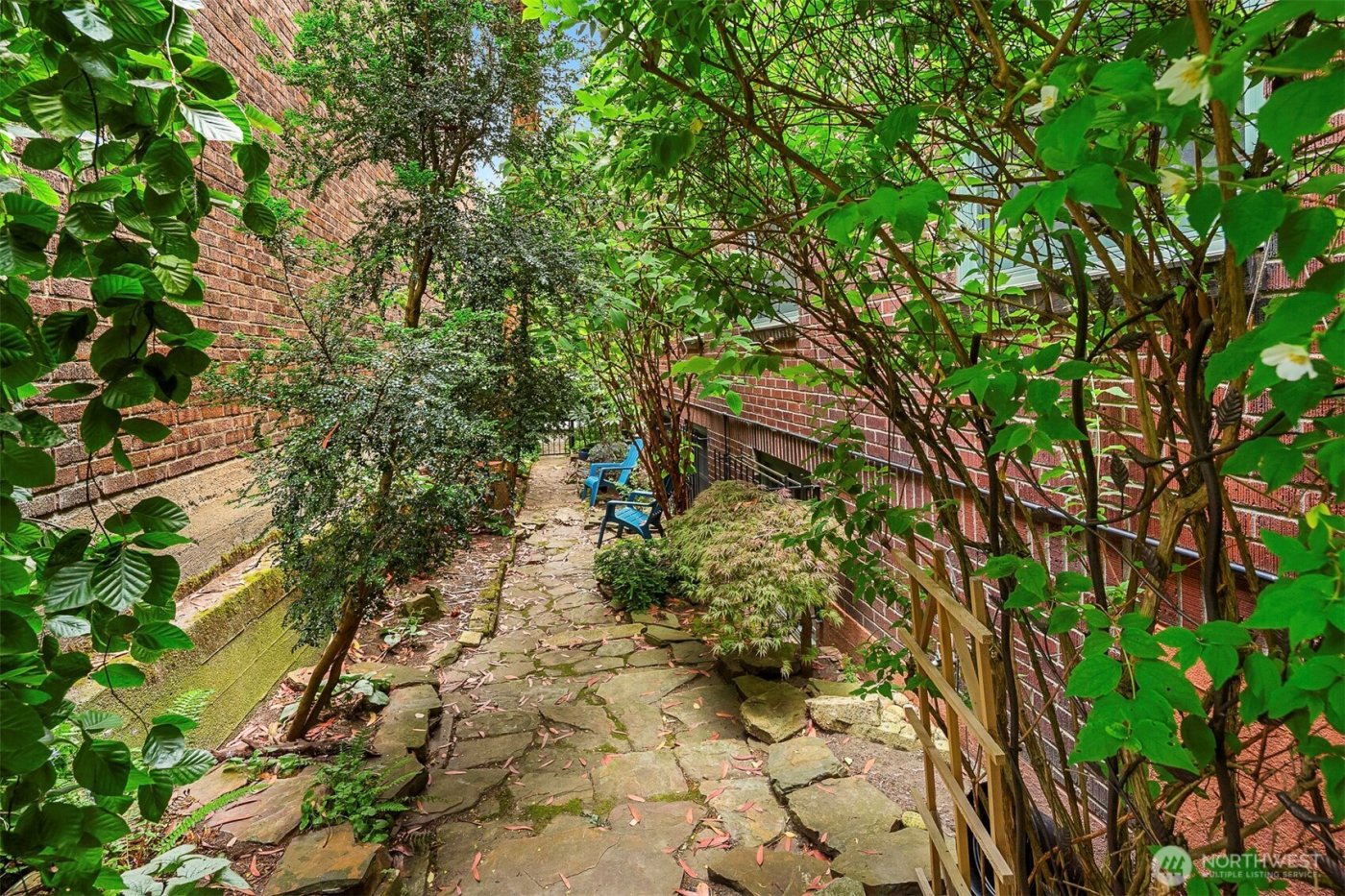 408 Bellevue Ave E #306, Seattle, WA 98102