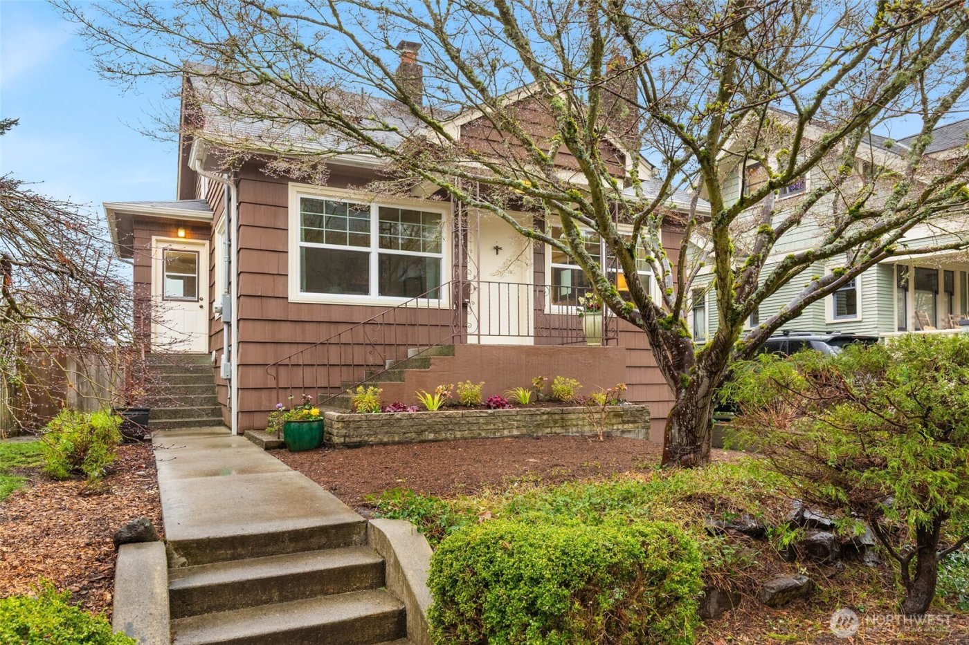 4411 2nd Avenue NW, Seattle, WA 98107