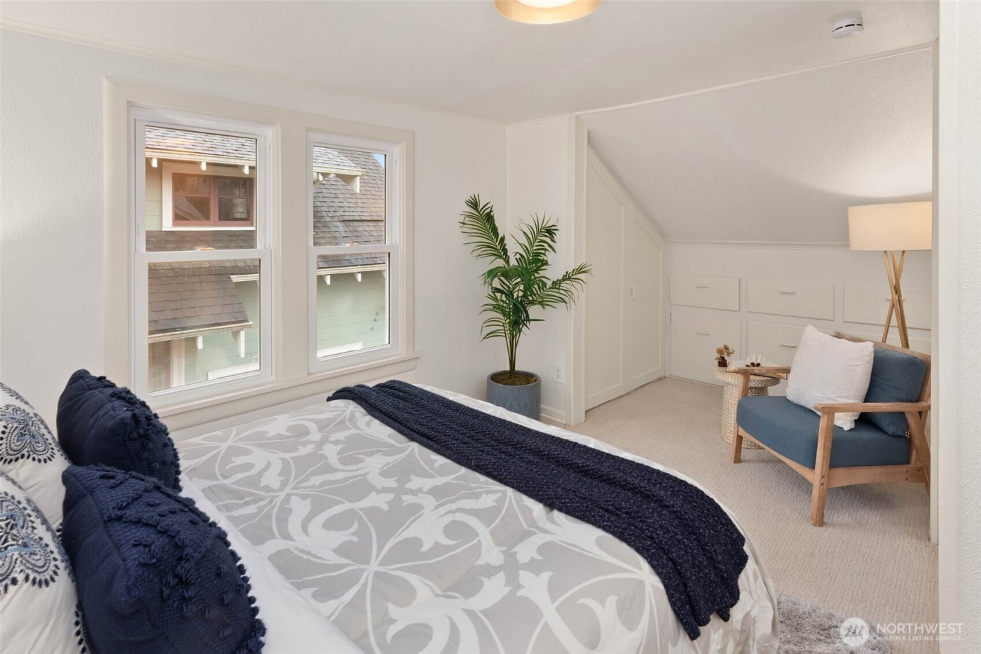 4411 2nd Avenue NW, Seattle, WA 98107