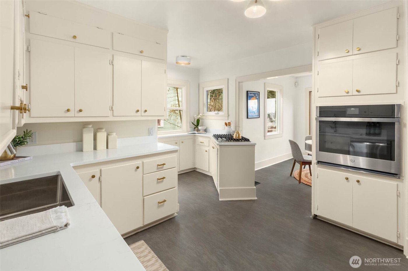 4411 2nd Avenue NW, Seattle, WA 98107