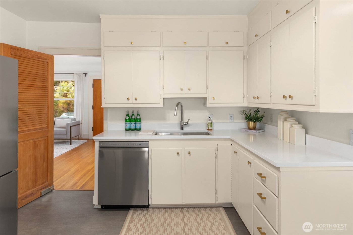 4411 2nd Avenue NW, Seattle, WA 98107