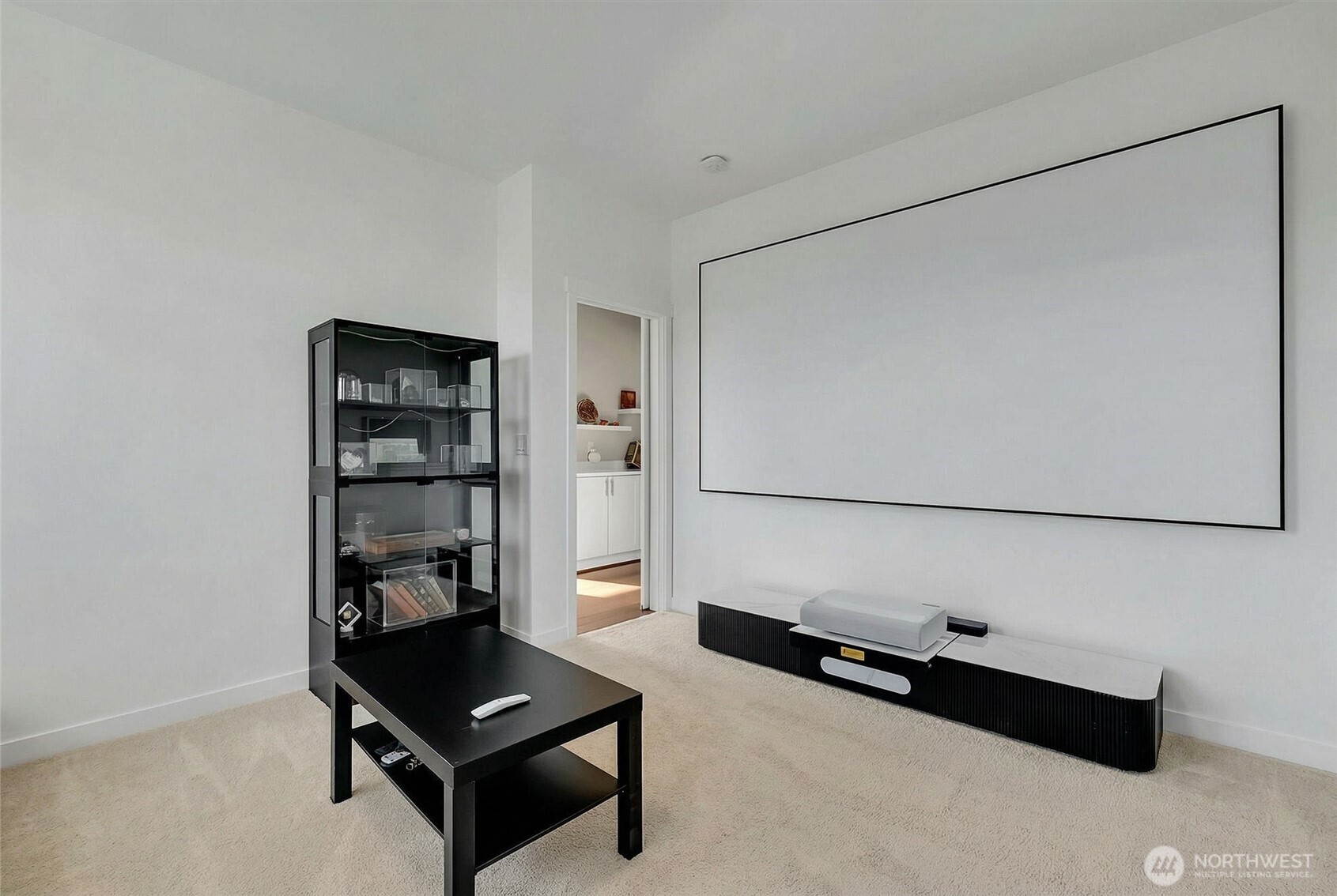 9327 Satterlee Avenue SE, Snoqualmie, WA 98065