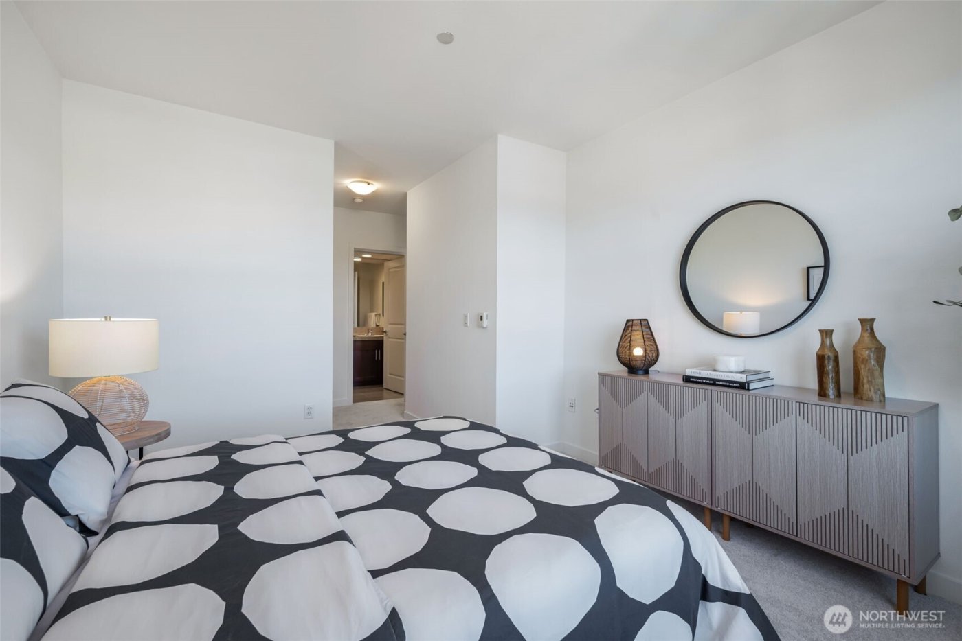 5440 Leary Avenue NW #609, Seattle, WA 98107