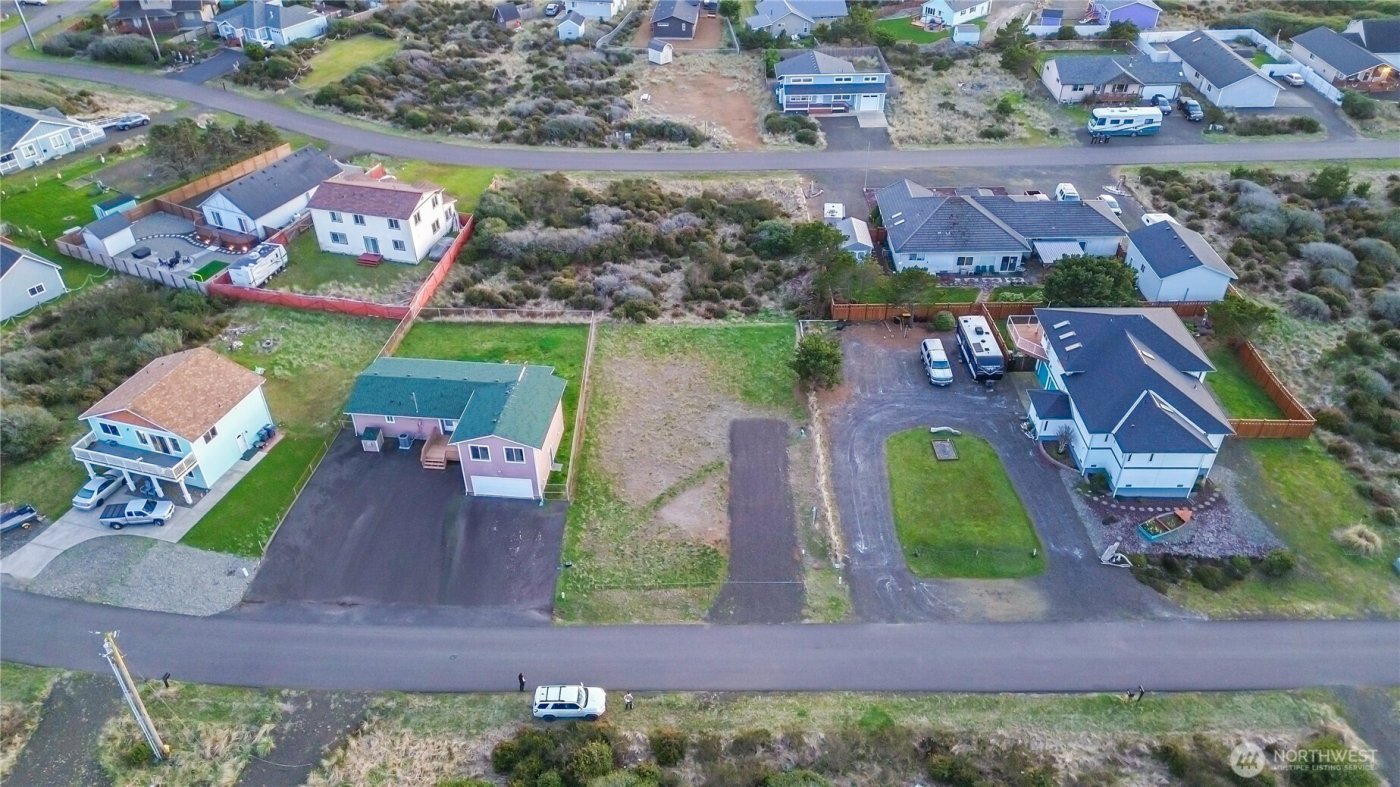 1275 Channel Avenue SW, Ocean Shores, WA 98569