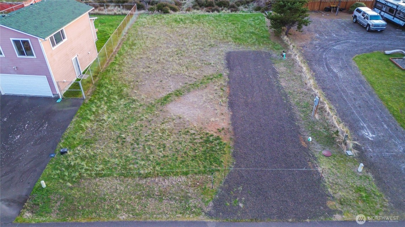 1275 Channel Avenue SW, Ocean Shores, WA 98569