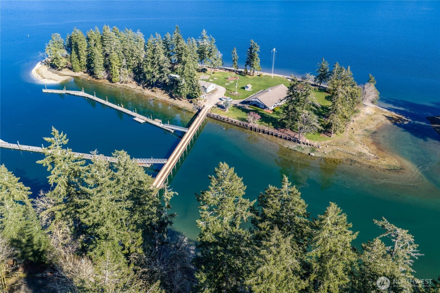 91 E Franjo Beach Drive , Shelton, WA 98584
