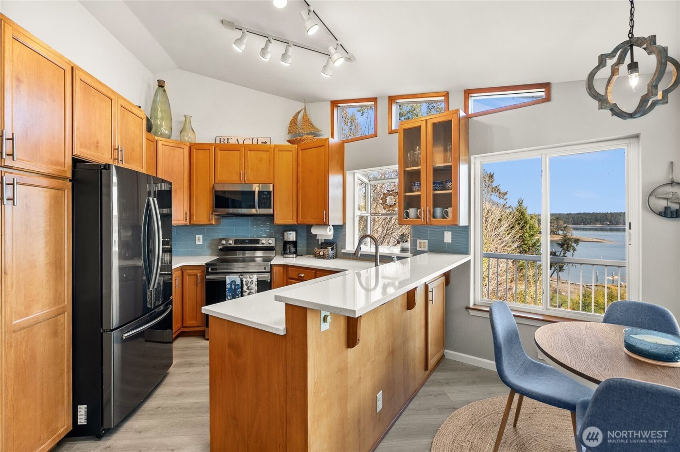 91 E Franjo Beach Drive , Shelton, WA 98584