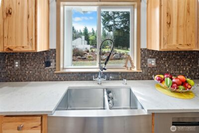 15840 Lawrence Lake Road SE, Yelm, WA 98597 - Photo 16