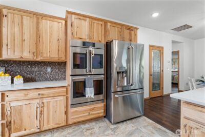 15840 Lawrence Lake Road SE, Yelm, WA 98597 - Photo 18