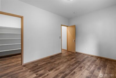 15840 Lawrence Lake Road SE, Yelm, WA 98597 - Photo 26