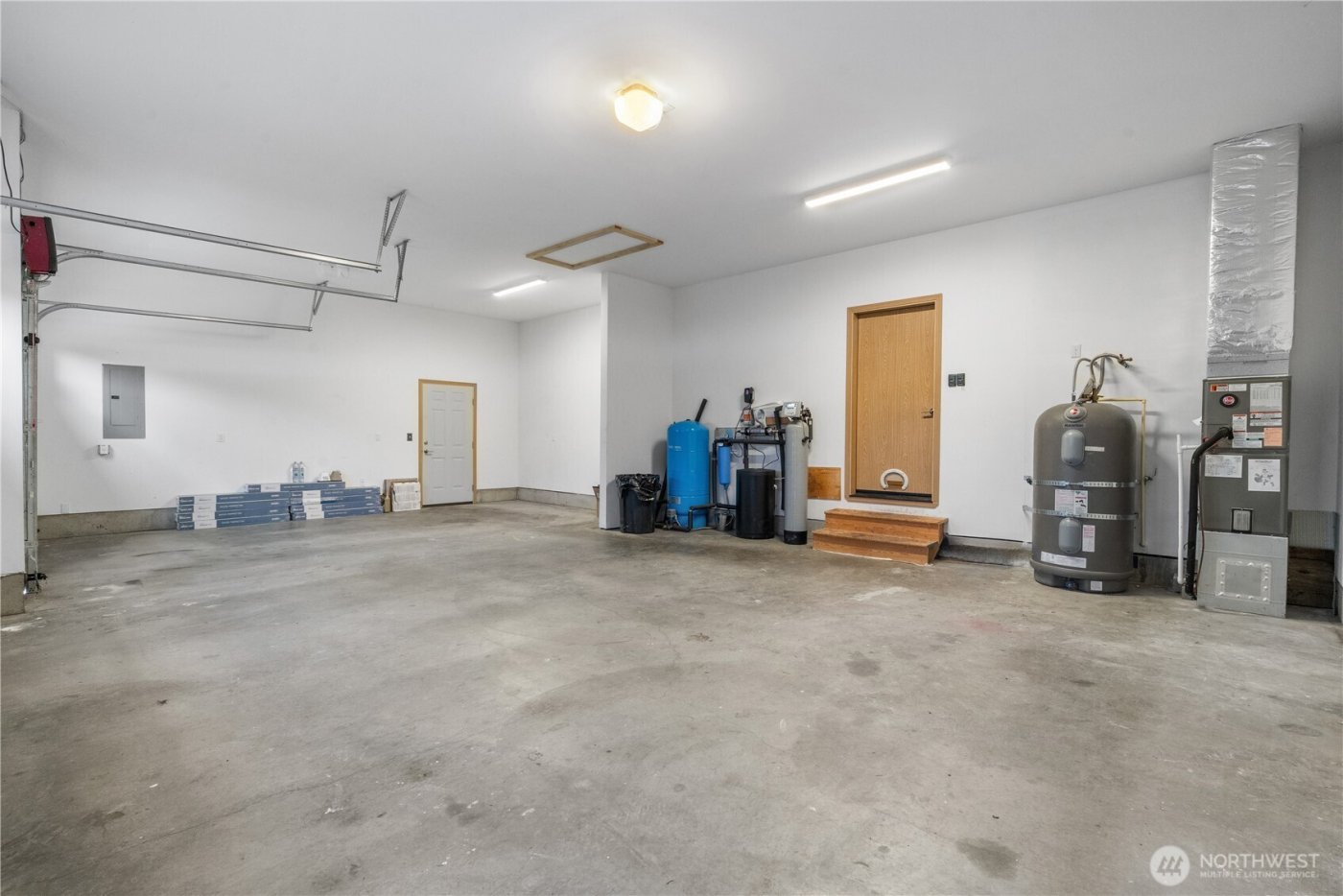 15840 Lawrence Lake Road SE, Yelm, WA 98597