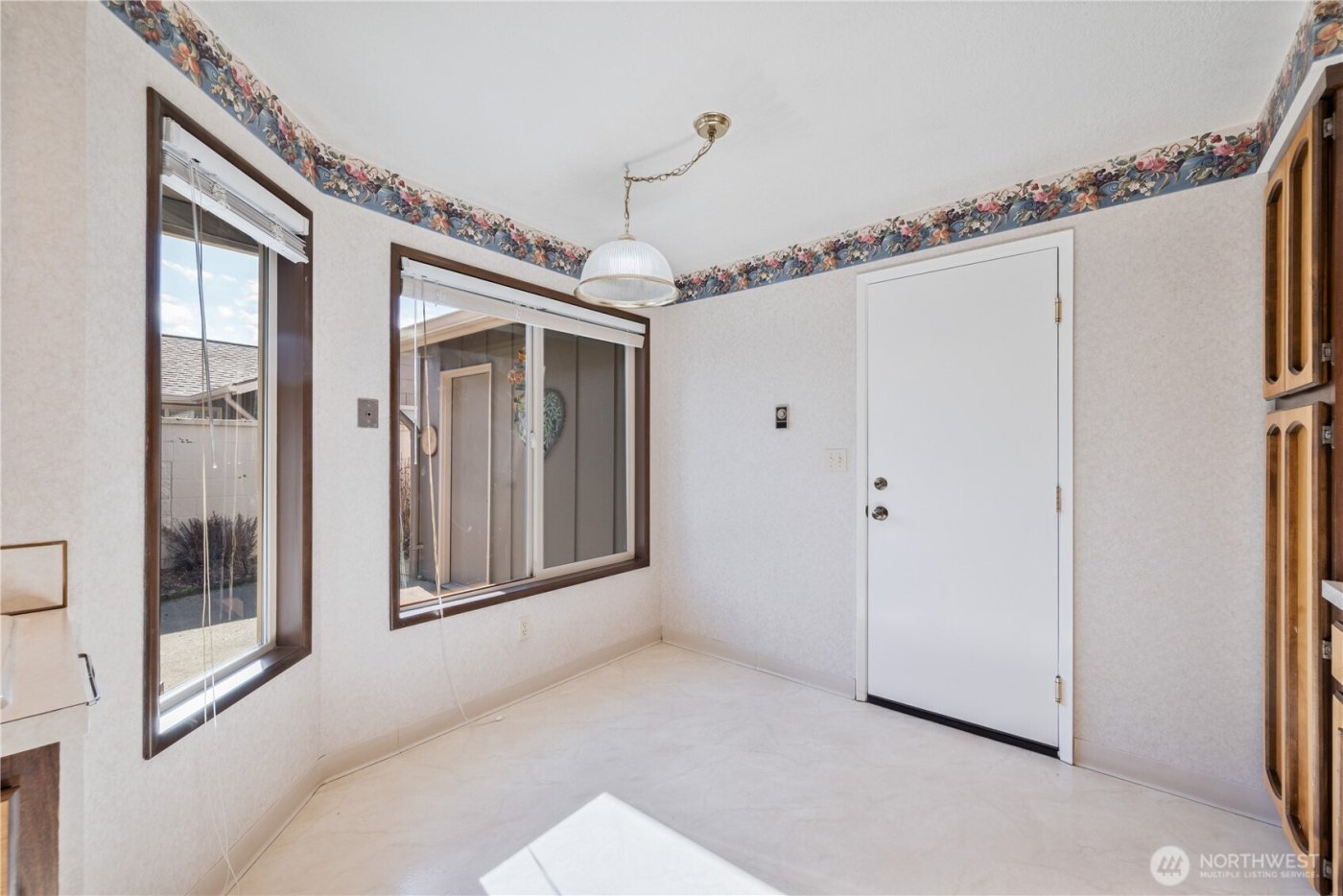 605 Peardale Lane #18, Longview, WA 98632