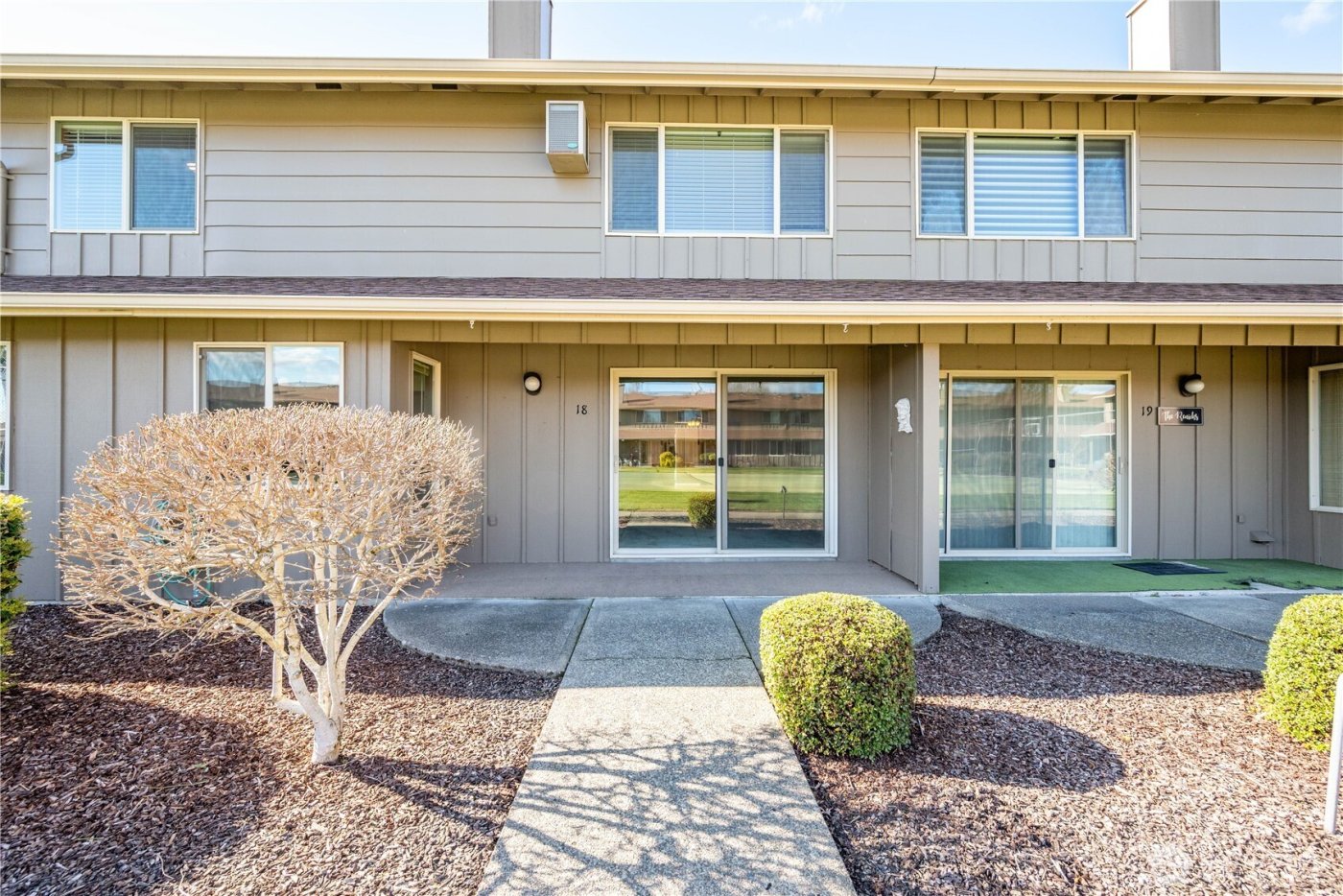 605 Peardale Lane #18, Longview, WA 98632