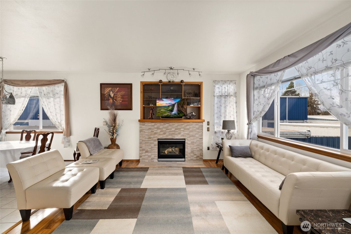 11218 3rd Avenue E, Tacoma, WA 98445-7727