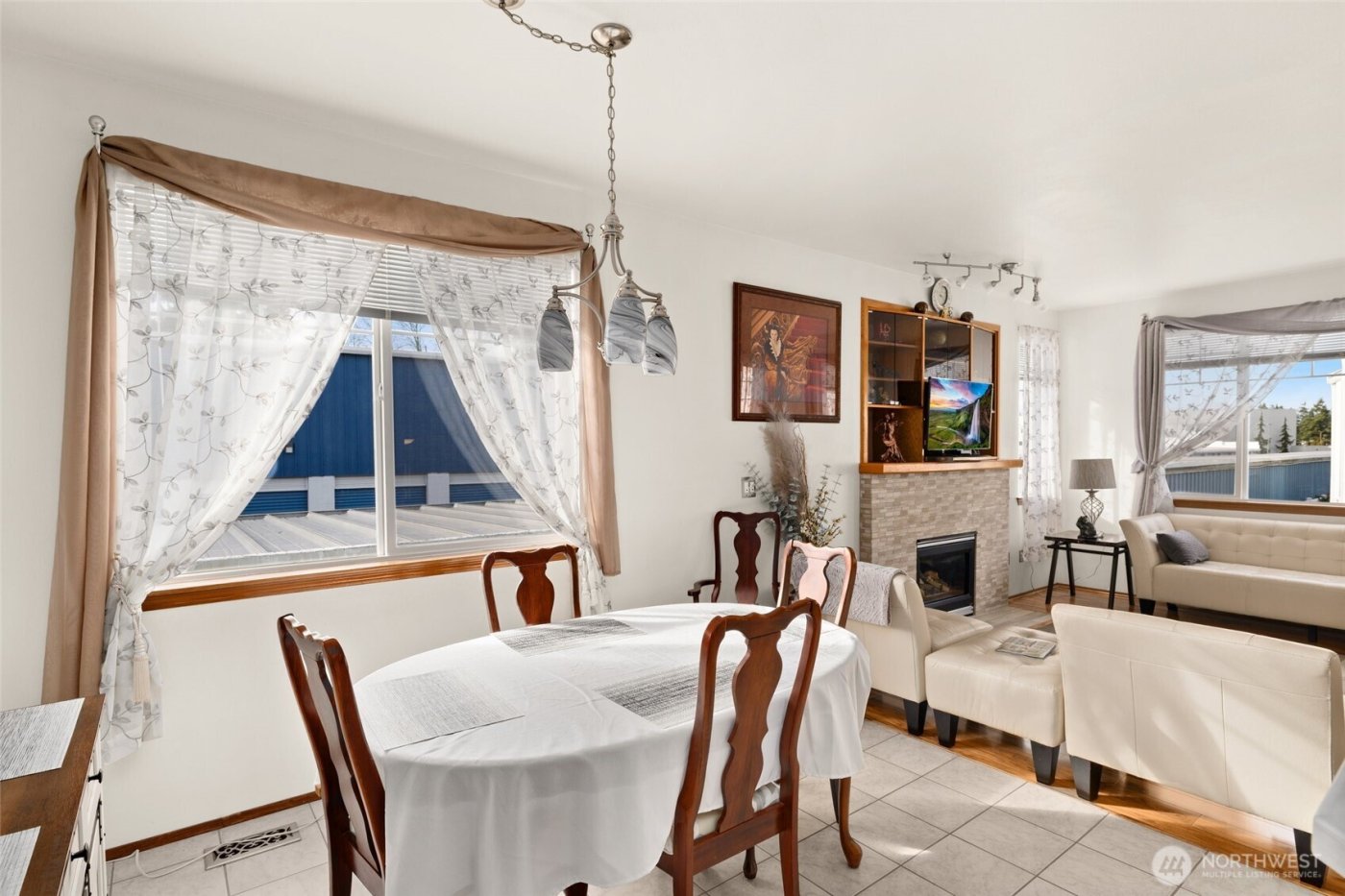 11218 3rd Avenue E, Tacoma, WA 98445-7727